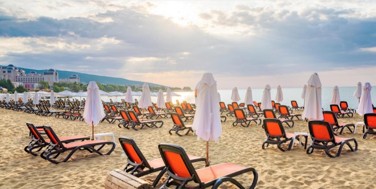 Marina Bay 22 Apartment Sveti Vlas Esterno foto