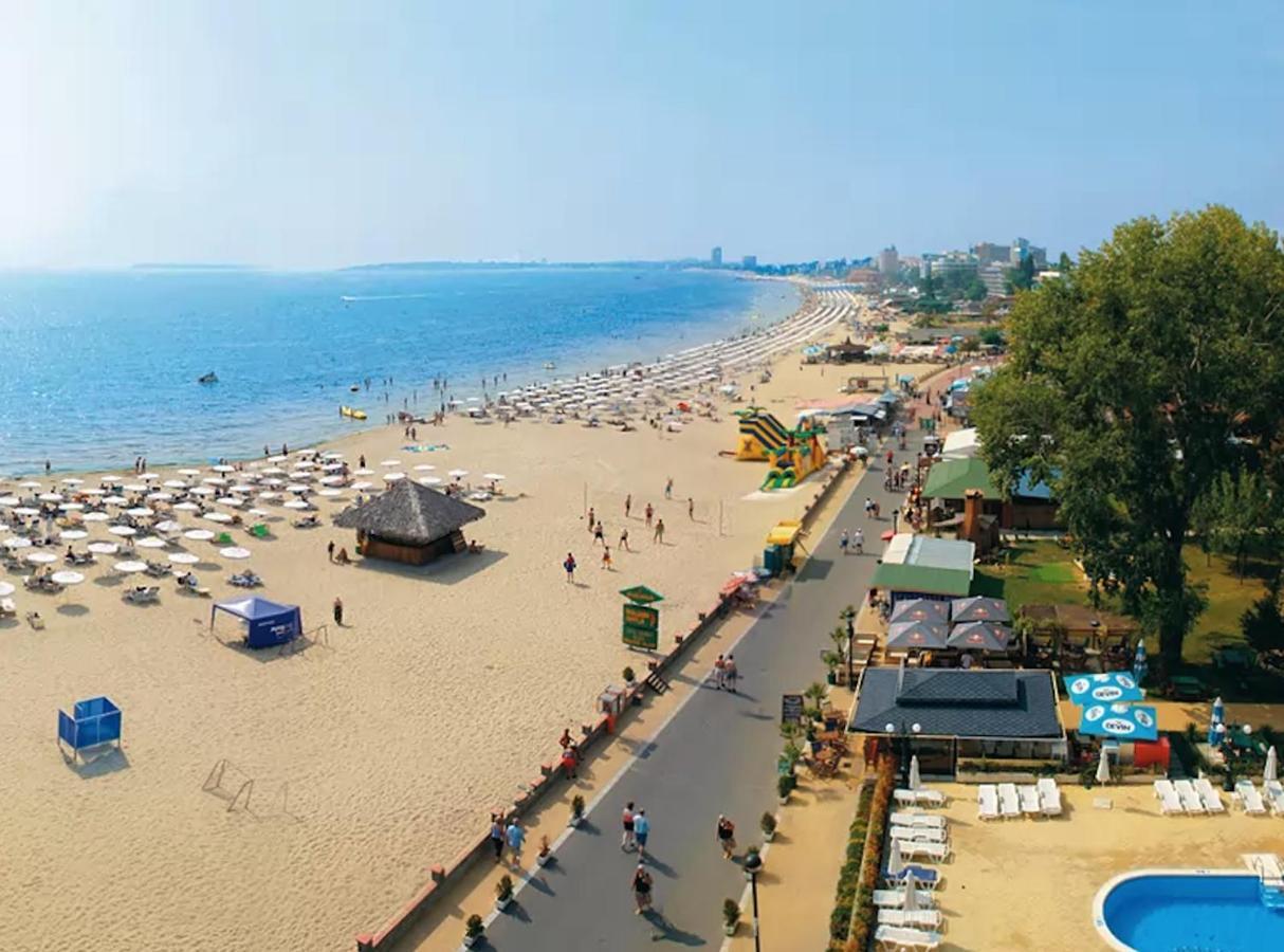 Marina Bay 22 Apartment Sveti Vlas Esterno foto