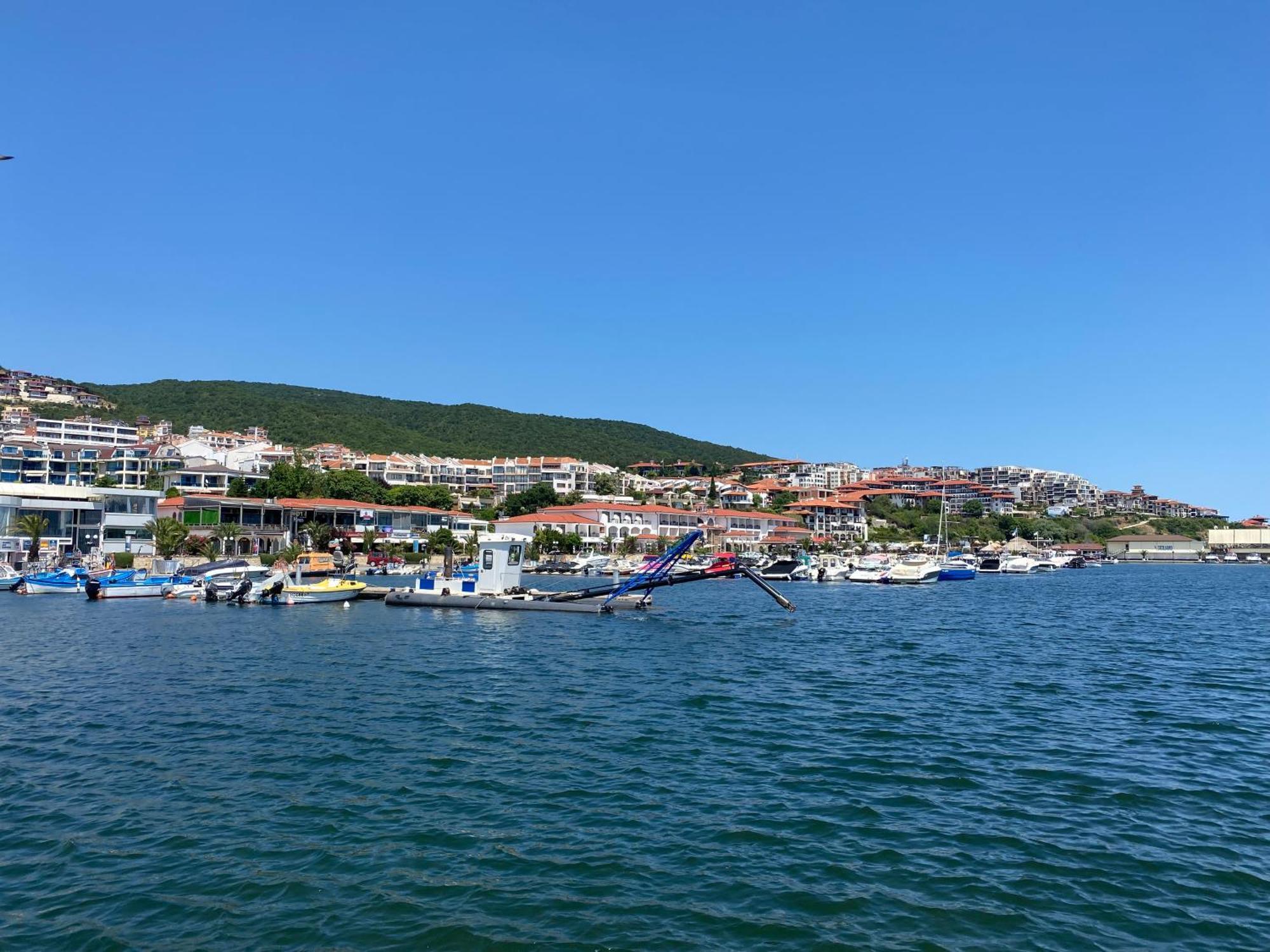 Marina Bay 22 Apartment Sveti Vlas Esterno foto