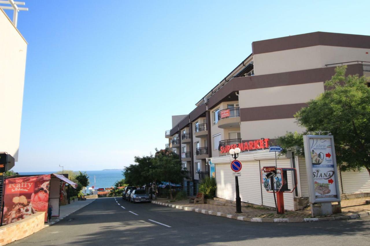 Marina Bay 22 Apartment Sveti Vlas Esterno foto